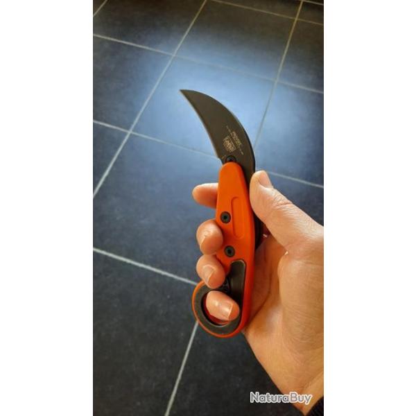 Crkt 4041O Provoke Orange Karambit