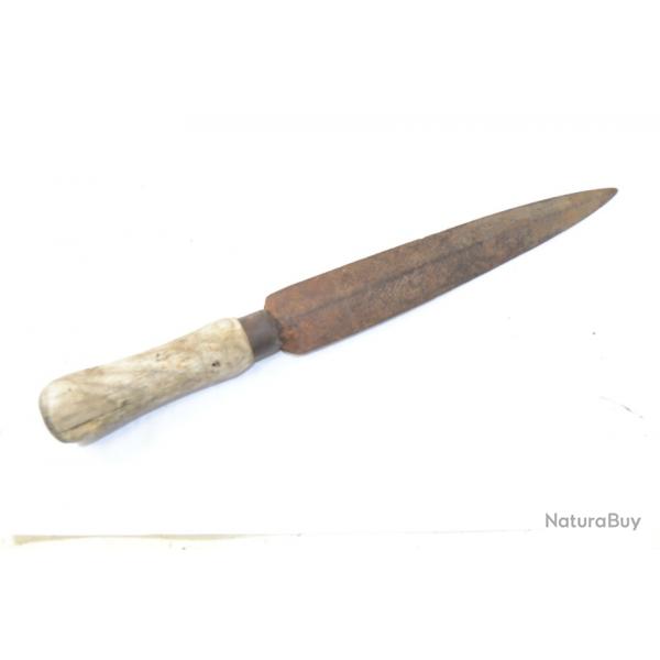 Ancienne baionnette couteau dague de chasse ? baio bouchon ? 18e / 19e Sicle ? A identifier.