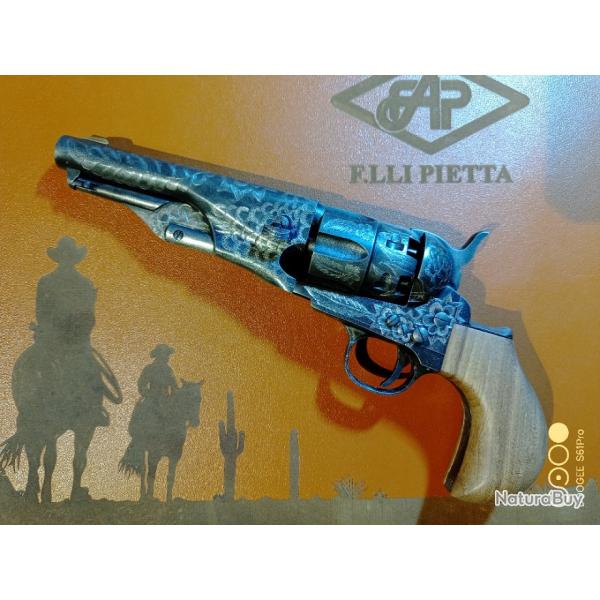 Poigne crosse bec d'aigle en noyer, colt pietta subnose, gold rush