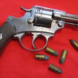 Revolver 1873 1882 monomatricule bon fonctionnement apte tir canon TBE vendu sans les munitions