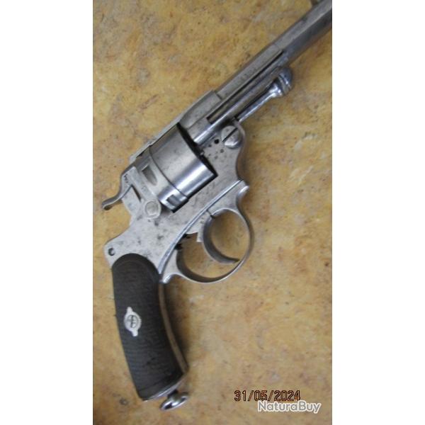 Revolver 1873  1882 monomatricule bon fonctionnement apte tir PN canon TBE