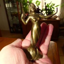 TRES JOLI ET SYMPATHIQUE PETIT BRONZE (PLEIN) MINIATURE AVEC MARQUAGE DESSOUS INCONNU