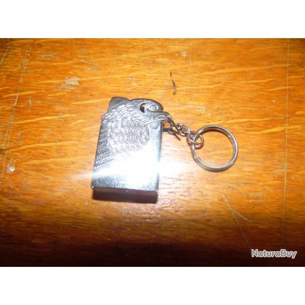 BRIQUET PORTE CLEF OISEAU