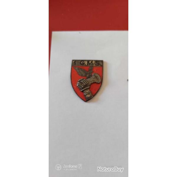 Badge militaire 1 groupement missile stratgique  plateau d albion+badge service transmission base