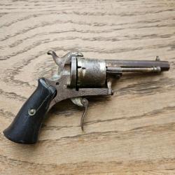 Pistolet le sauveur nouveau modele perfectionne 1882