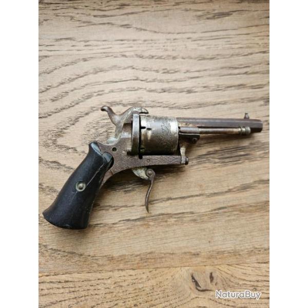 Pistolet le sauveur nouveau modele perfectionne 1882