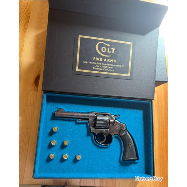 RARE COLT POLICE POSITIVE 38SW PONTET LARGE EN COFFRET