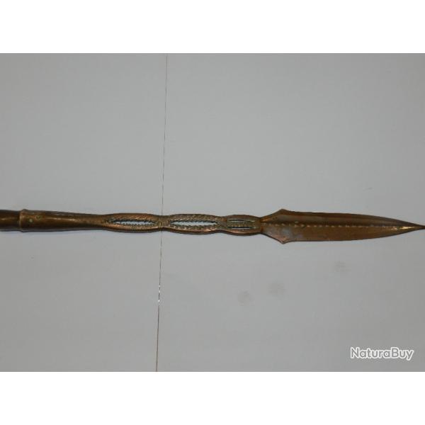 2 fers de lance origine Congo 32 cm