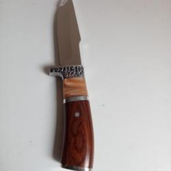 couteau de chasse lame de 11 cm, neuf