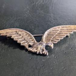 n Insigne brevet militaire pilote de chasse aigle laiton pilot eagle pin rafale aeronavale Tres bon