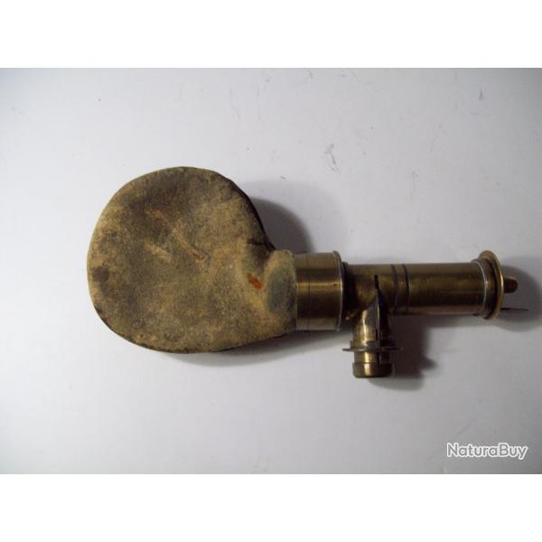 ancienne poire a plomb vide cuir peau et laiton collection