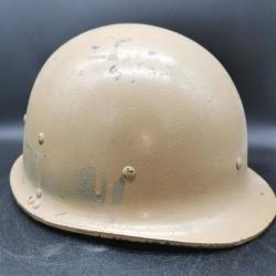 Armée irakienne - Casque Modèle 1980 - Sable - Guerre du Golfe