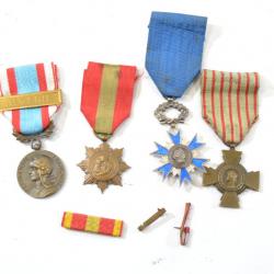 Lot médailles, croix combattant volontaire, ordre national du mérite decembre 1963, Algérie