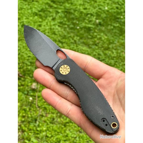 Couteau Vosteed Acorn Black Manche Micarta Lame Acier 14C28N Linerlock Clip IKBS VOSA3302