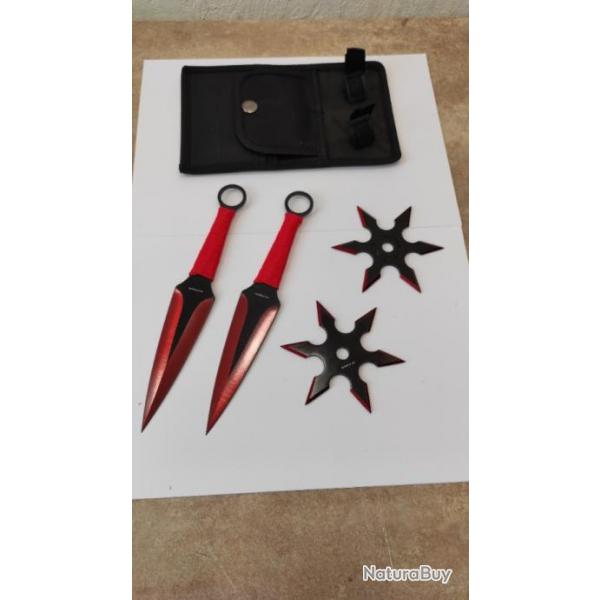 SET 2 GRANDS KUNAI ET ETOILES EN ETUI