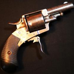 RARE revolver LEFAUCHEUX - THE BRITISH BULLDOG signé LEFAUCHEUX Paris  calibre 7mm HER24REV004