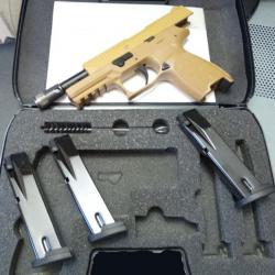Pistolet PAK 9mm Sig Sauer P320 FDE tan sable plus deux chargeurs