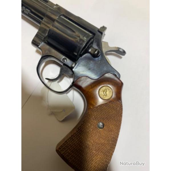 revolver Colt Diamondback Cal 22lr