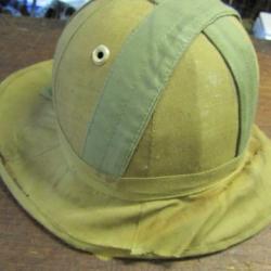 casque colonial ITALIEN ITALIE WW2 non daté  TRES ABIME MAIS AUTHENTIQUE seconde guerre