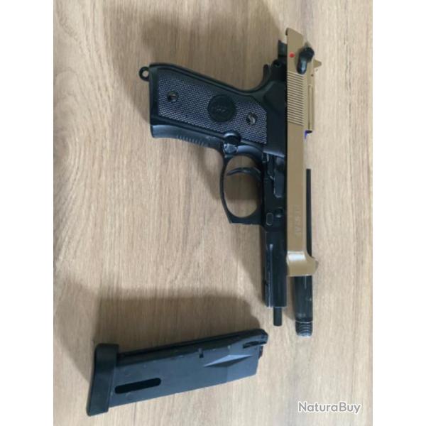 Rplique airsoft pistolet Taurus PT92 CO2 full metal