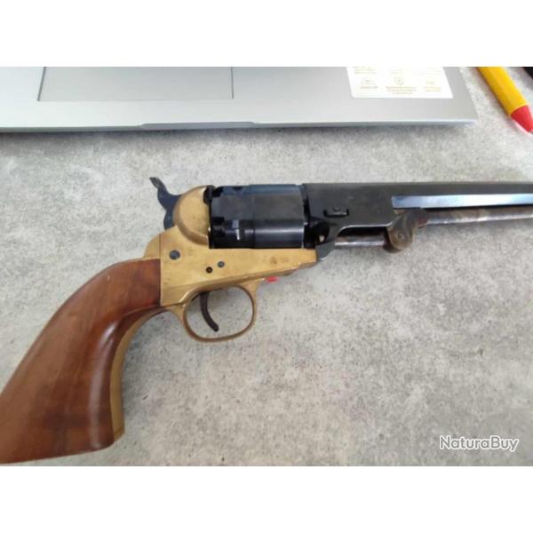 Vend revolver Cal 44 navy en bonne tat catD