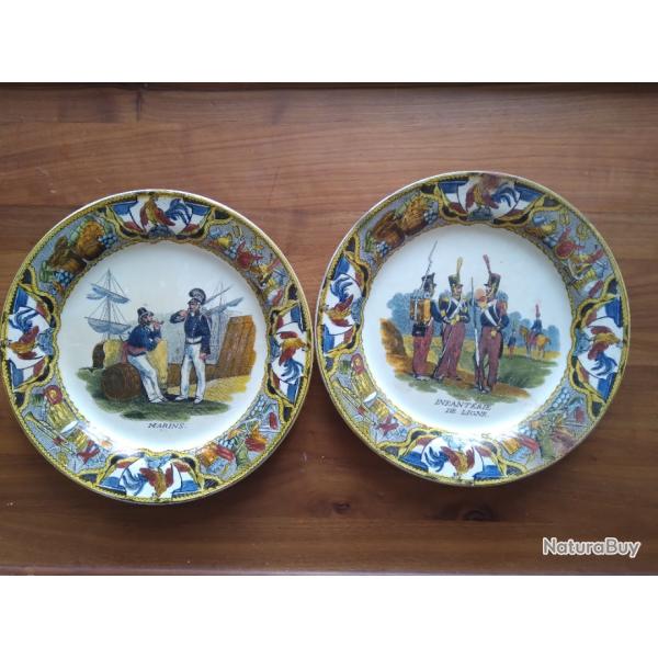 2 assiettes anciennes Creil polychromes, soldat 1er empire