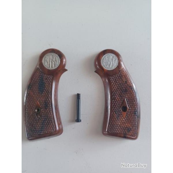 Plaquettes de crosse revolver Rossi modele 68 et 88