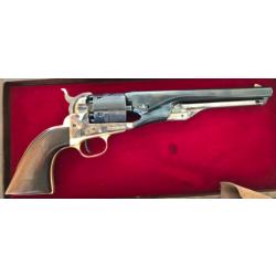 Revolver poudre noir Uberti de 1964, modèle New NAVY mod 1861 cal 36