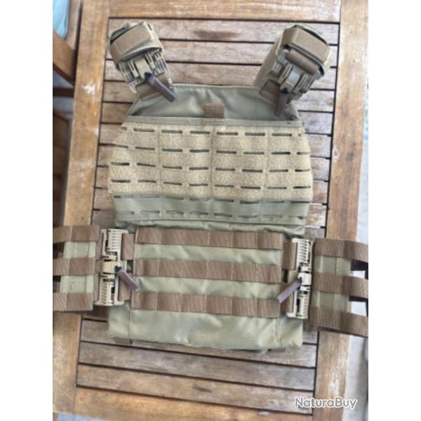 Gilet tactique marque :c4 tacticalModle : delta Mike II