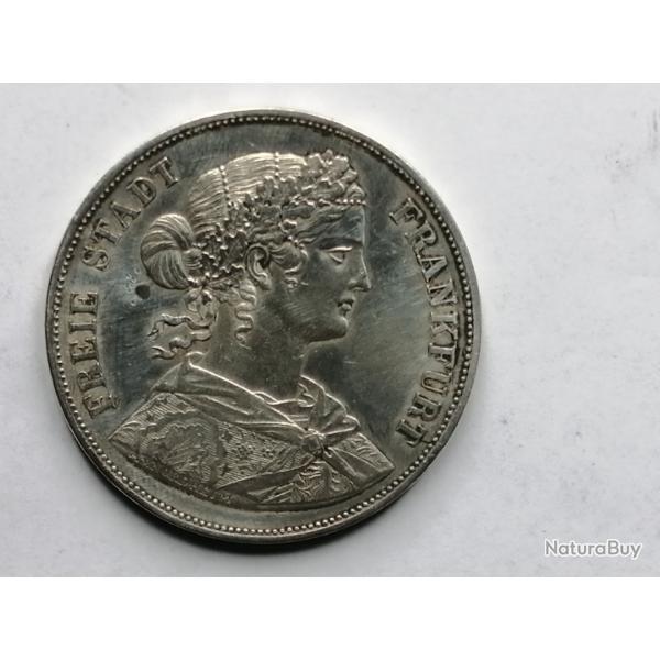 ALLEMAGNE = ANCIENS ETATS = FRANCFORT VILLE LIBRE - 2 VEREINSTHALER de 1861 EN ARGENT