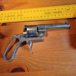 Revolver 7mm à broche pour pieces