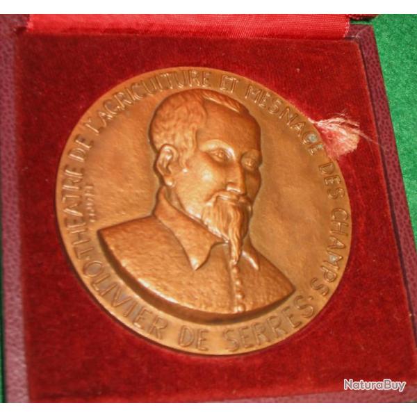 medaille en bronze  " Olivier Serre " 175 grs diametre 68 mm theatre de l'agriculture & mesnage