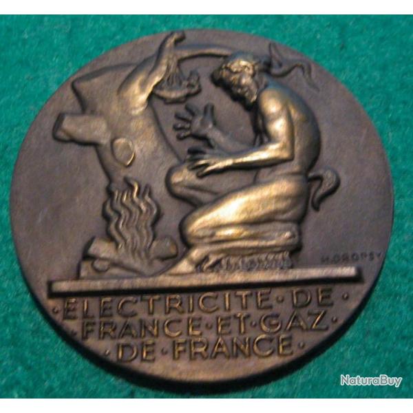 medaille de bronze "electricit et gaz de France diametre 55mm pds 71 grs