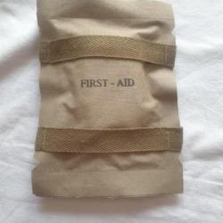 Pansement,  first - aid US en reproduction  P