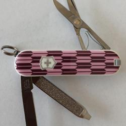 couteau victorinox classic colection