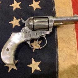 Revolver Colt Lightning 1877 calibre 38 Long Colt