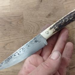 Couteau d'office forgé manche en bois de cerf
