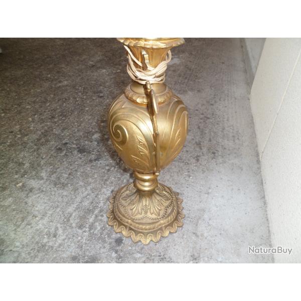 PIED DE LAMPE EN BRONZE