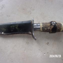 couteau de chasse avec etui