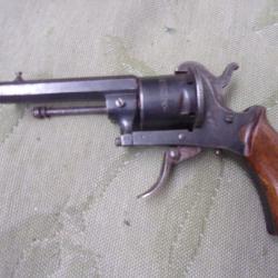 revolver  "the guard american model 1878