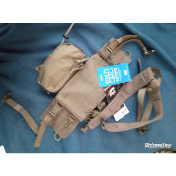 Chest Rig Small Combi IRR Tasmanian Tiger