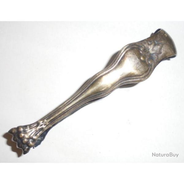 ANCIEN PINCE A SUCRE GLAON RUOLZ METAL ARGENT Patte / Griffes de Lion