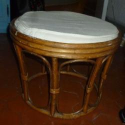 VINTAGE ANCIEN TABOURET SIEGE POUF en ROTIN avec son COUSSIN