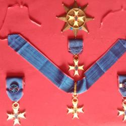 Superbe Série de 5 Degrés de la Médaille du Djebel, Afrique du Nord, Algérie, Anciens combattants.