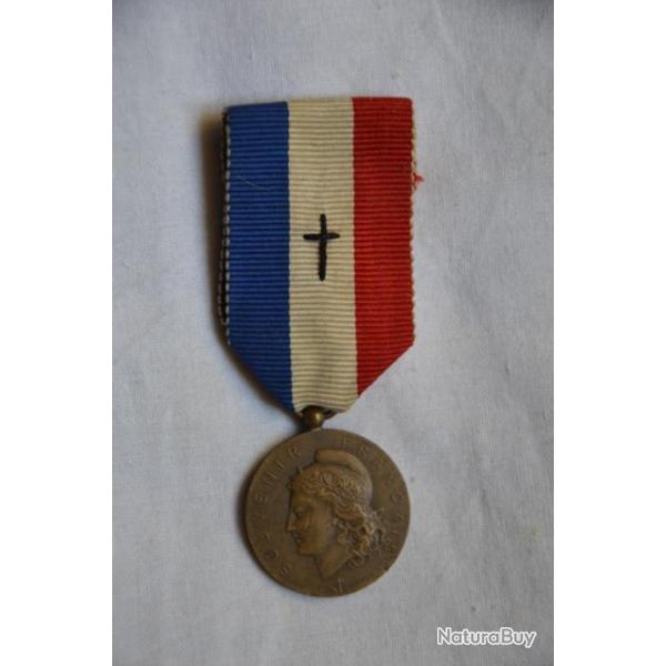 MEDAILLE DU SOUVENIR FRANCAIS 1 MODELE DATEE 1920-ANCIENS COMBATTANTS 1914/1918