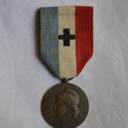 MEDAILLE DU SOUVENIR FRANCAIS 1° MODELE-ANCIENS COMBATTANTS 1914/1918-NON ATTRIBUEE