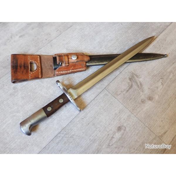 202699 Baonnette Suisse Modle 1918 + gousset en cuir. Pour fusil Schmidt-Rubin modle K 31 ou k11