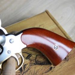 Revolver uberti 1858 new army inox calibre .44 en 5.5 pouces