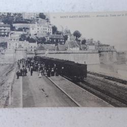 autre carte postale  autre vue de la voie férrée du mont st michel!!!!