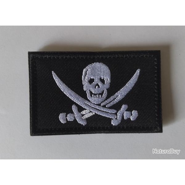 Patch Drapeau Pirate velcro noir